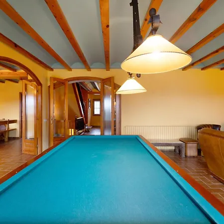 Vakantiehuis Casanova De Noet Aviá